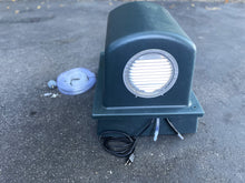 Load image into Gallery viewer, DBO3160 3G/Hr Ozone Generator with Forced Air Ventilation Output, 160 l/min Air Pump